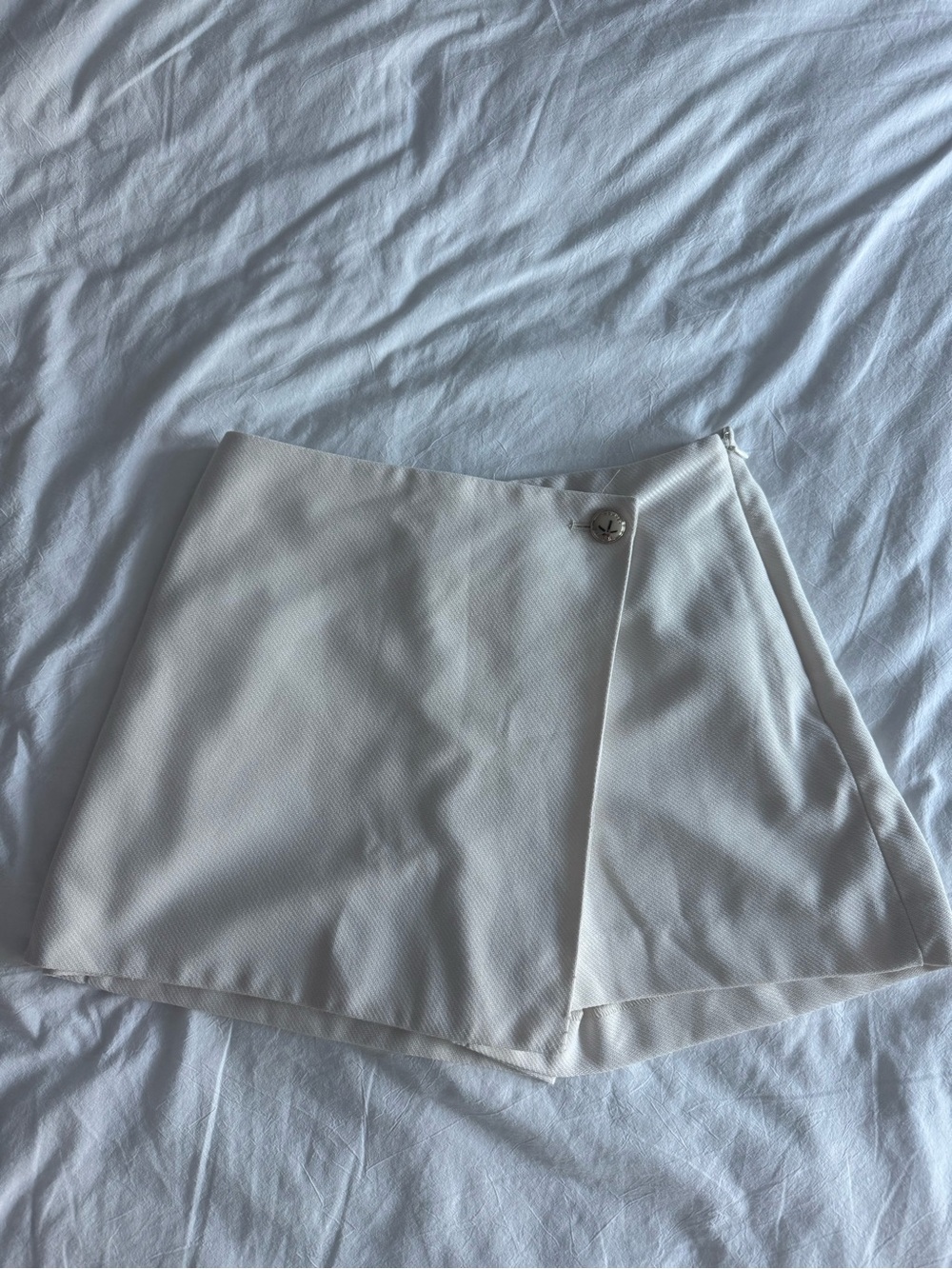 H&M Cream Mini Skort